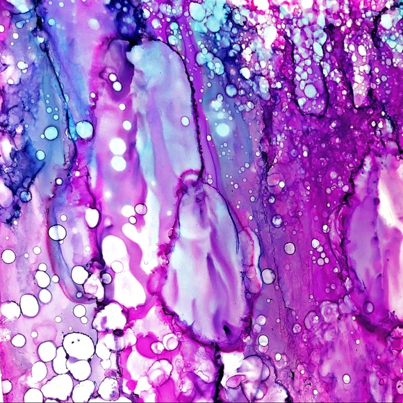 Meet your Posher, EmMarie ☕️ - Picture 7 of 8